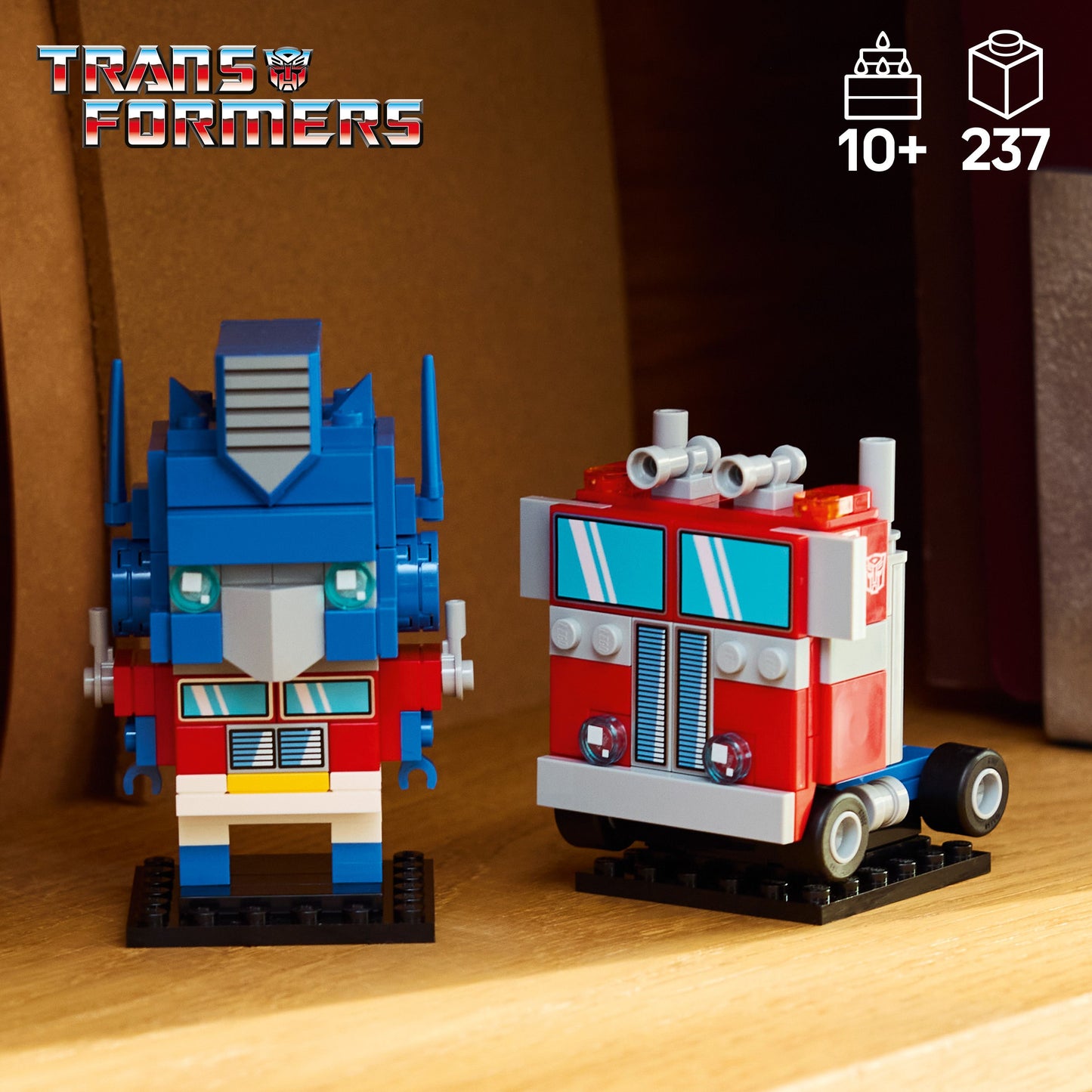 40803 Optimus Prime Robot and Vehicle