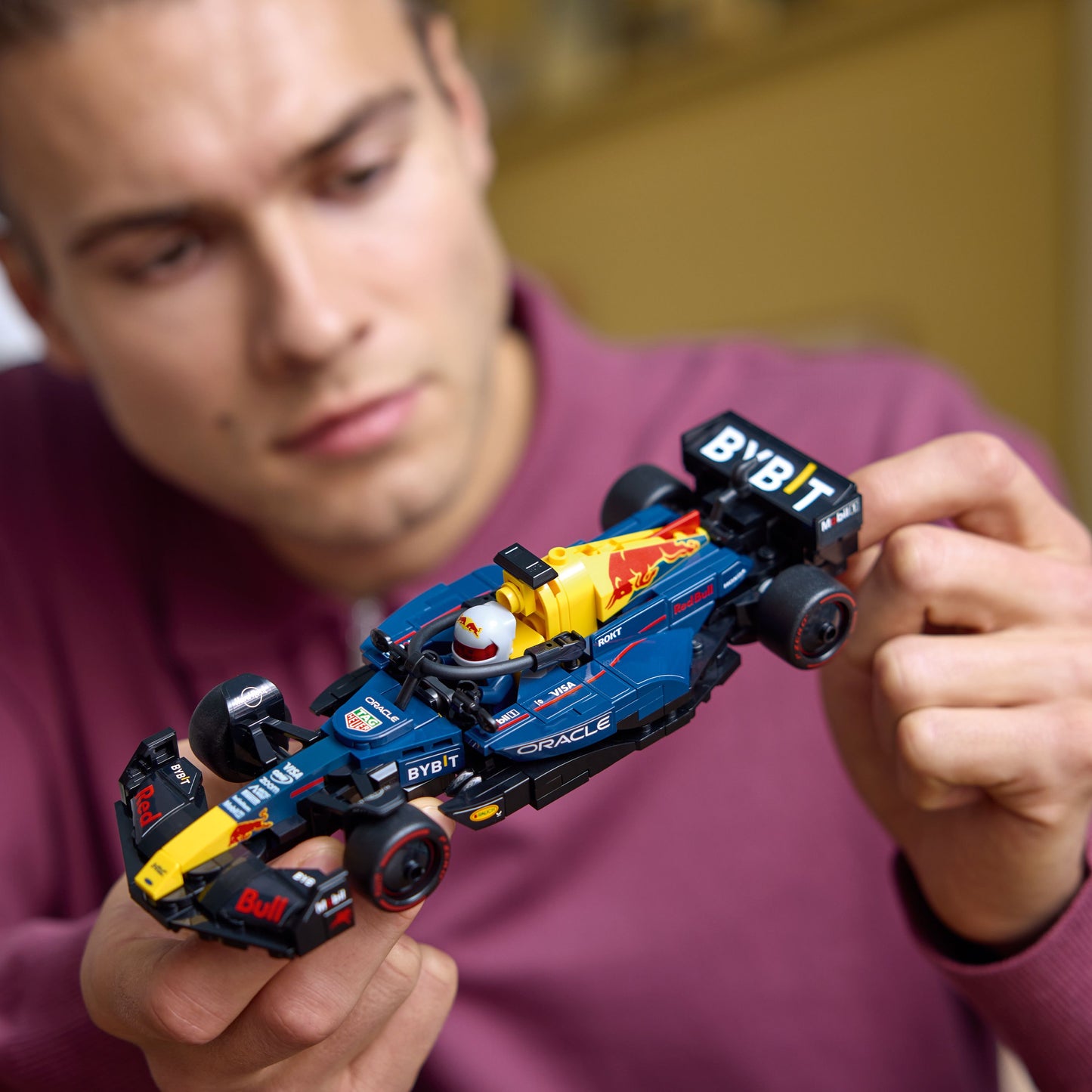 77243 Oracle Red Bull Racing RB20 F1® Race Car