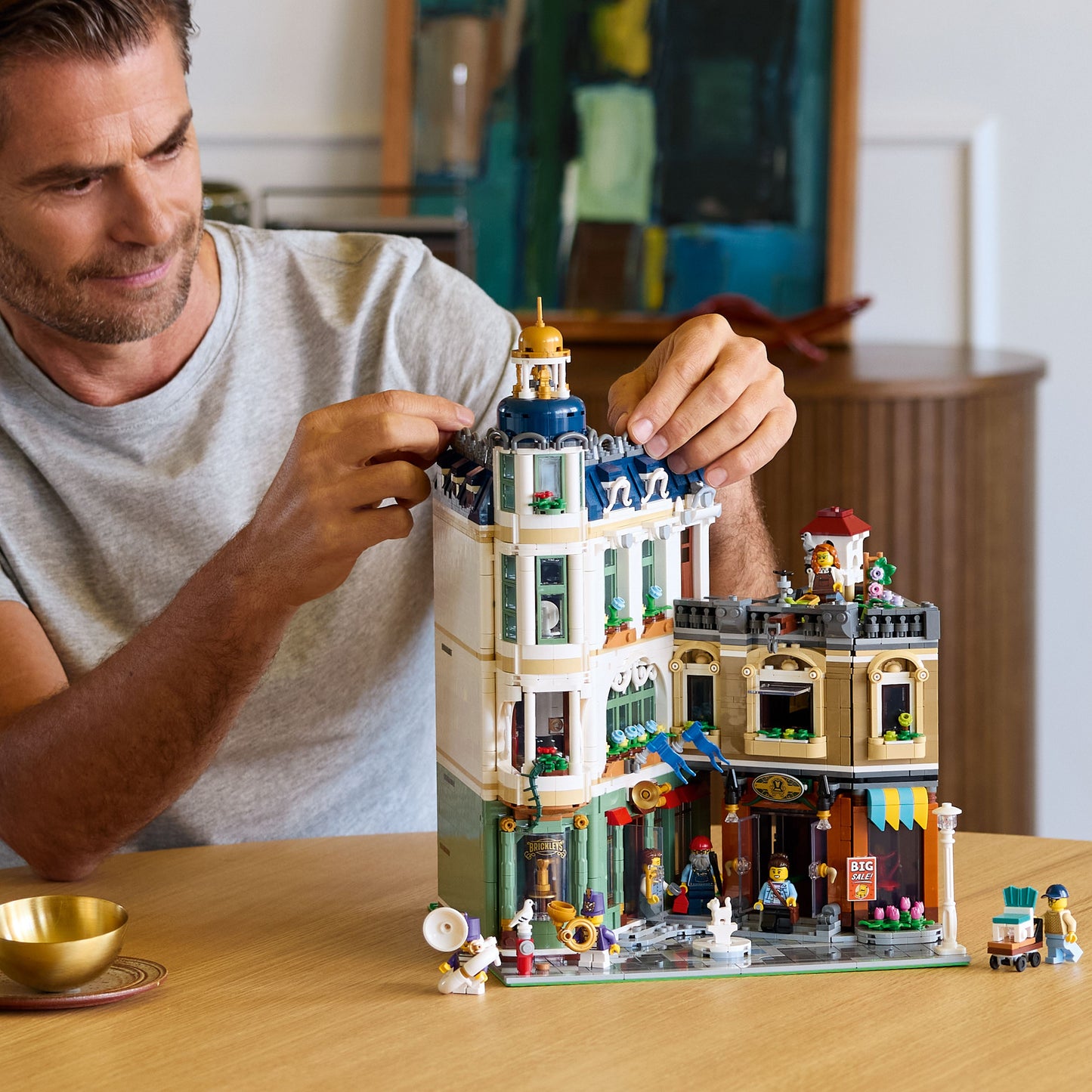 11371 Shopping Street