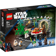 Load image into Gallery viewer, Millennium Falcon™ Holiday Diorama 40658
