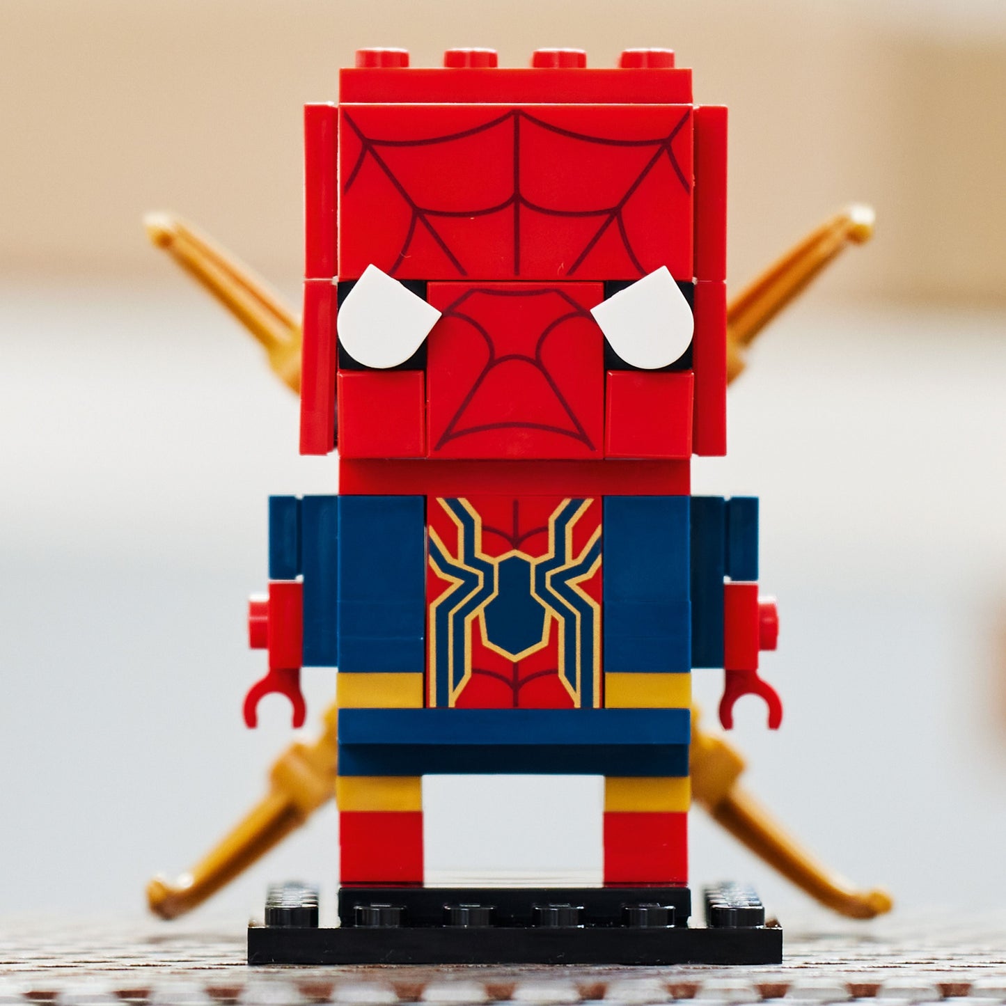 Iron Spider-Man 40670