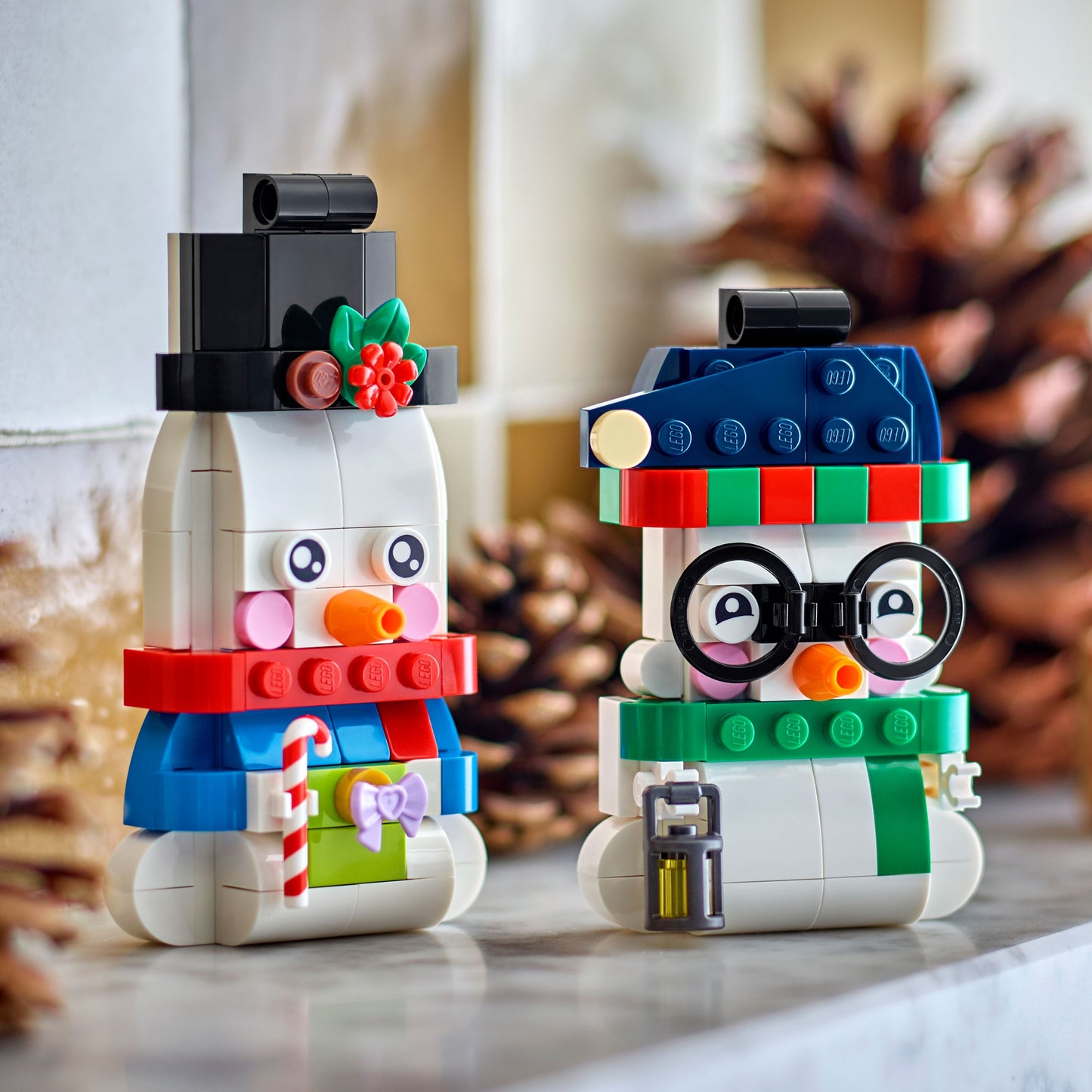 40812 Snowman Ornaments