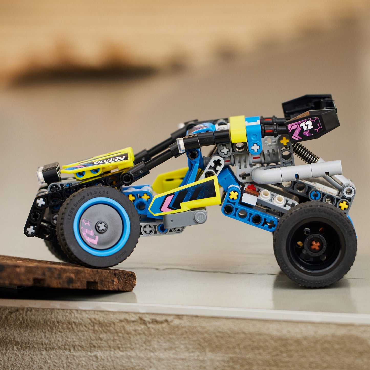 Off-Road Race Buggy 42164