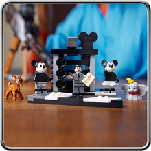 Load image into Gallery viewer, Walt Disney Tribute Camera 43230
