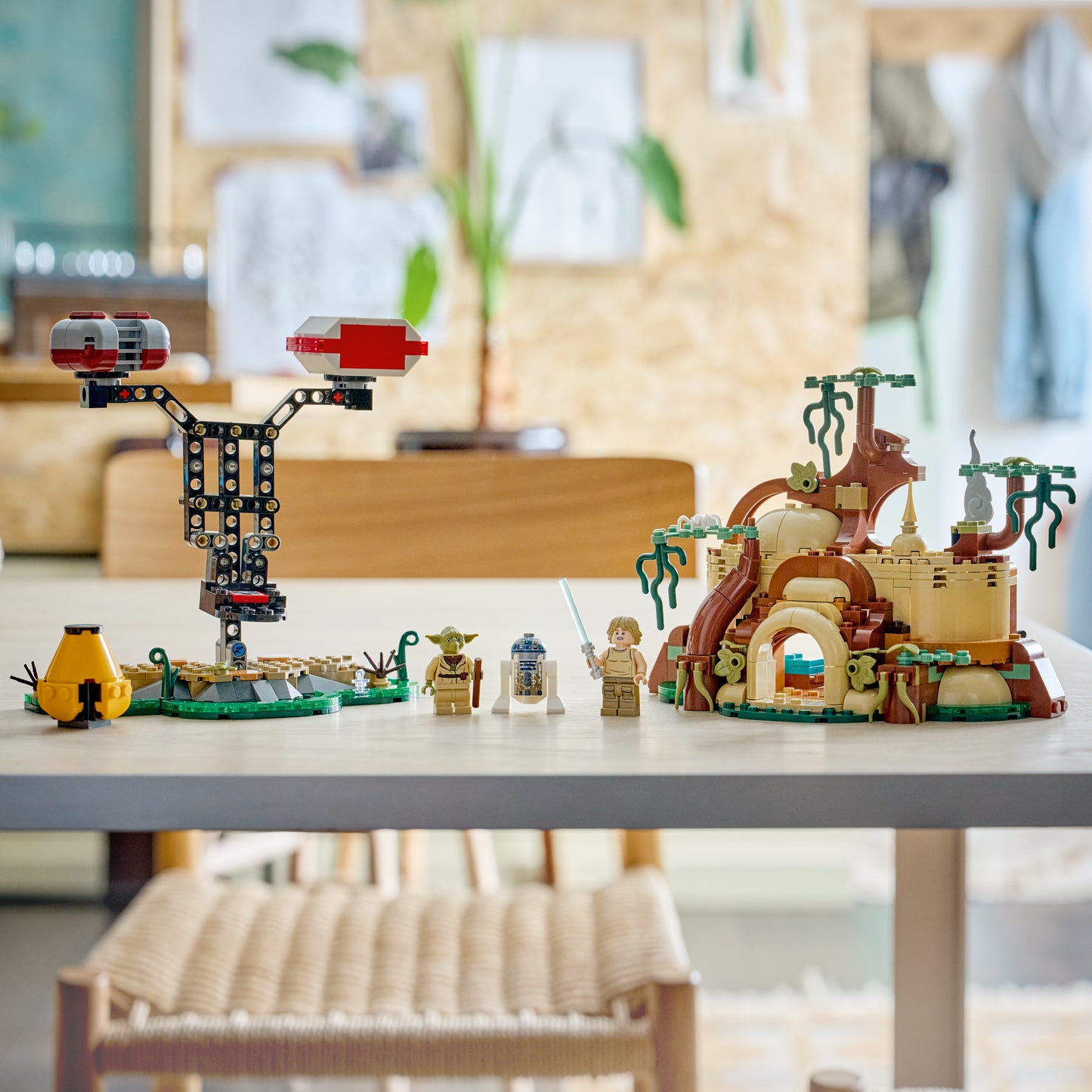 75422 SMART Play™: Yoda's Hut and Jedi Training