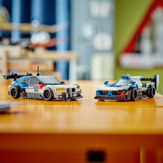 76922 BMW M4 GT3 & BMW M Hybrid V8 Race Cars