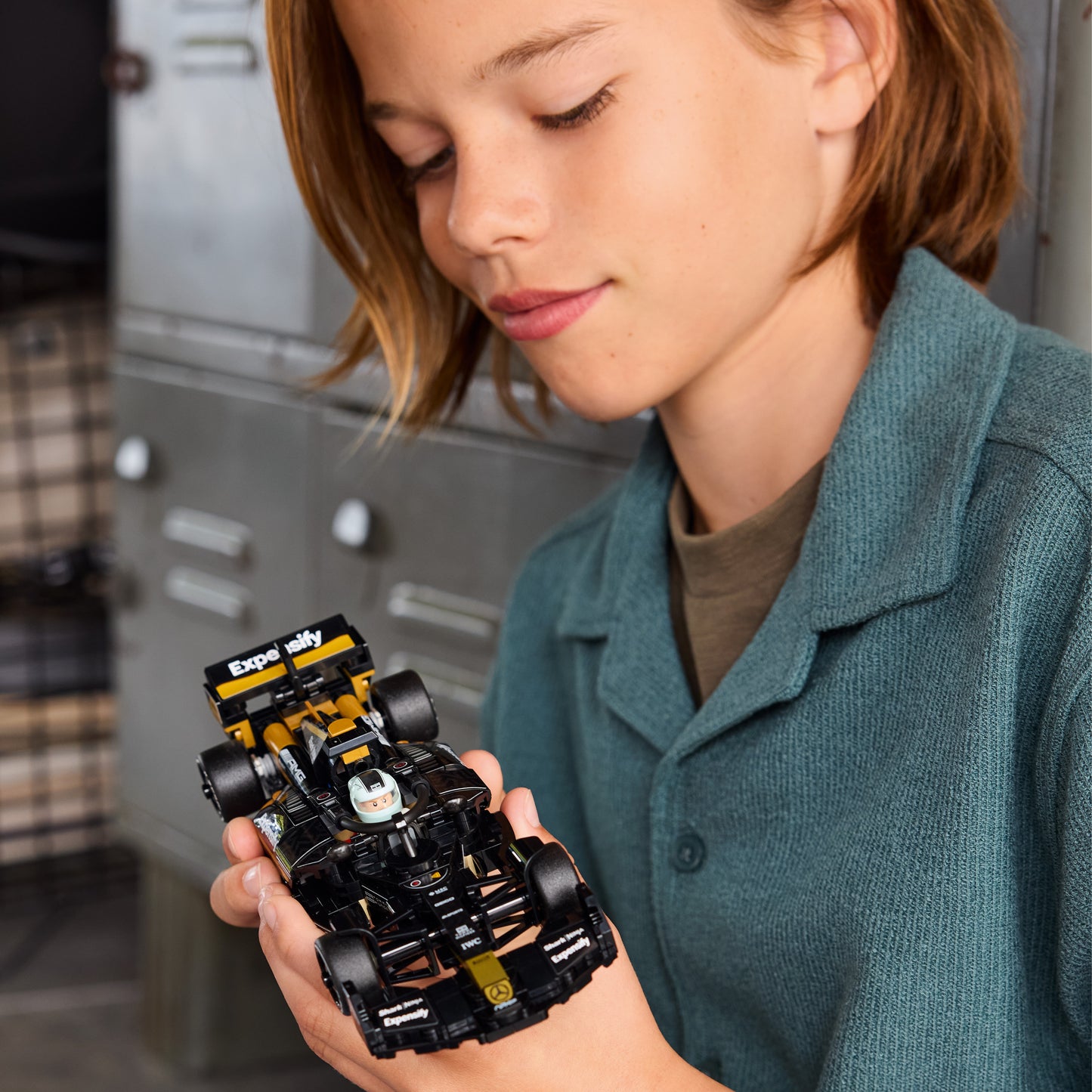 77252 APXGP Team Race Car from F1 The Movie