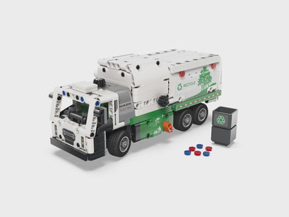 Mack® LR Electric Garbage Truck 42167