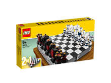 Load image into Gallery viewer, Iconic Chess Set 40174
