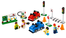 Load image into Gallery viewer, LEGOLAND® Driving School 40347
