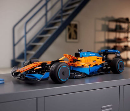 McLaren Formula 1™ Race Car 42141