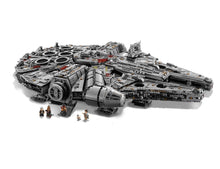 Load image into Gallery viewer, UCS Millennium Falcon™ 75192
